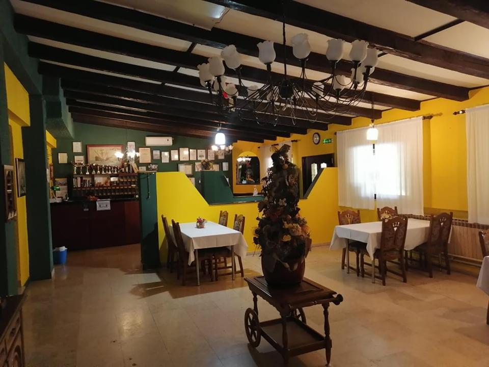 Sulentic Sobe I Restoran Virovitica Exterior foto